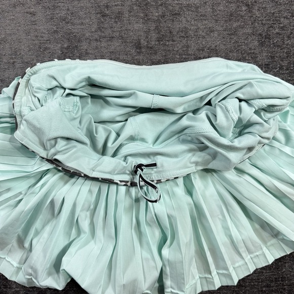 Lululemon Pleat To Street Skirt Women's 8 Tranquil Blue Green Ace Spot Skort - Picture 7 of 13